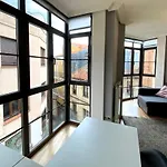 Melisa Vut700